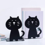 Serre livre mignon chat